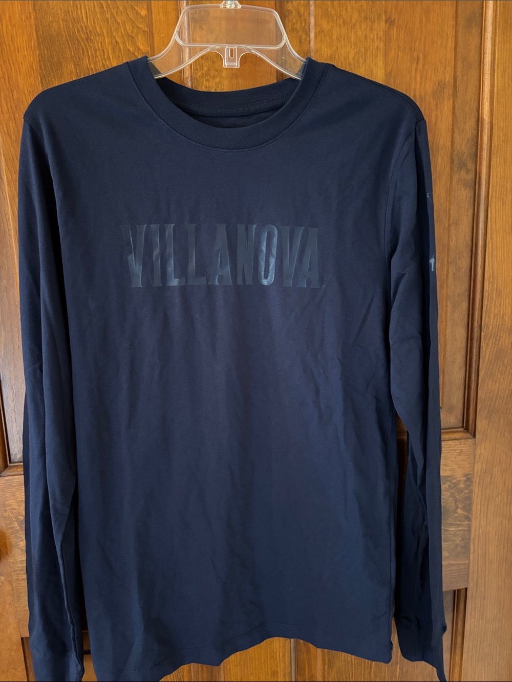Villanova Navy Long Sleeve Shirt, NWT, Men’s S, Nike